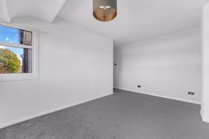 Photo 21- click for photo gallery